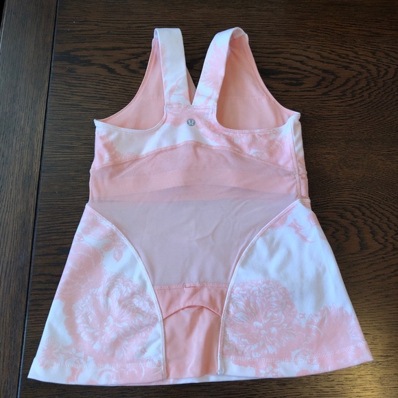 Lululemon Deep V athletic mesh tank - Picture 3 of 3